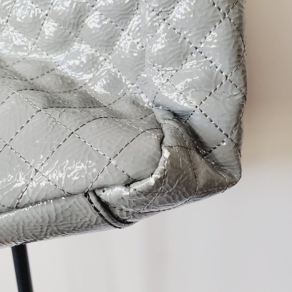 GUESS Grey Patent Wall Street Tote Bag - Picture 7 of 16